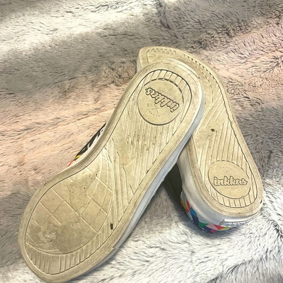 Inkkas Women’s Size 6 Slip-On Sneakers– Colorful Geometric & Black/White Pattern - Picture 2 of 4